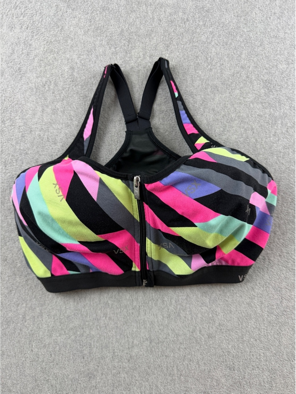 Victoria's Secret VSX Sport Front Zip Sports Bra Size 36C
